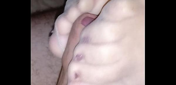  homemade footjob with super thin stockings and cumshot